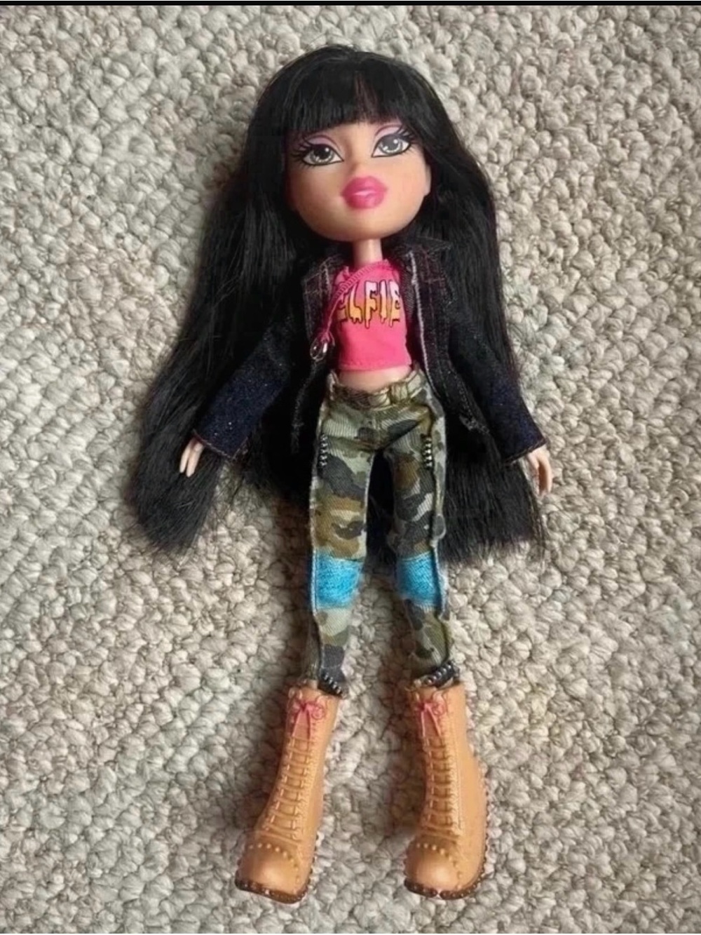 EUC Bratz Jade Doll